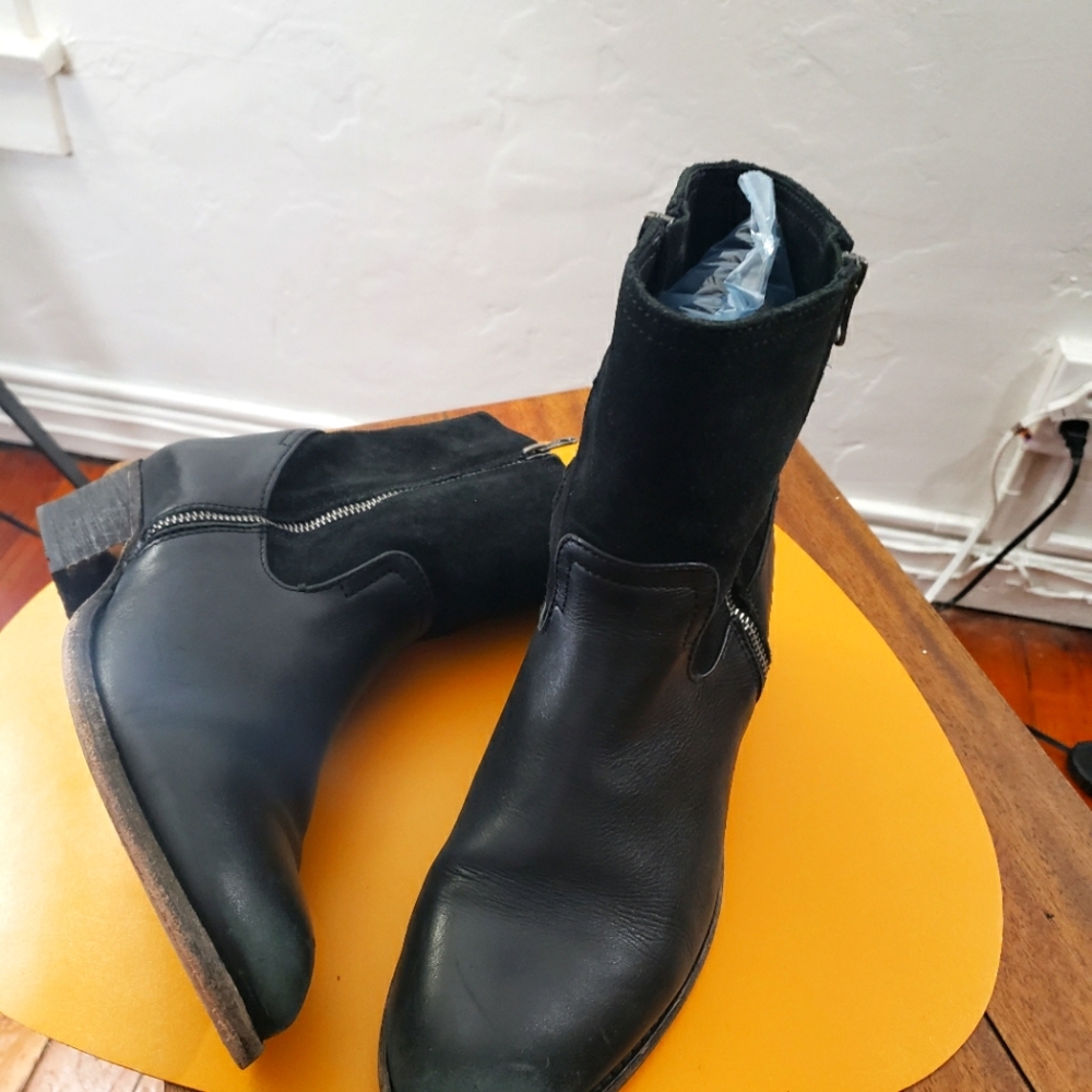 Leather black boot double side zipper